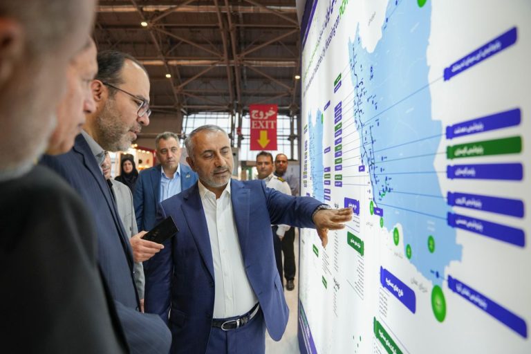 عضو کمیسیون اقتصادی