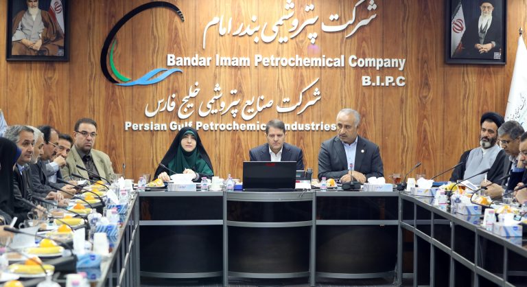 رئیس فراکسیون نظارت بر نفت